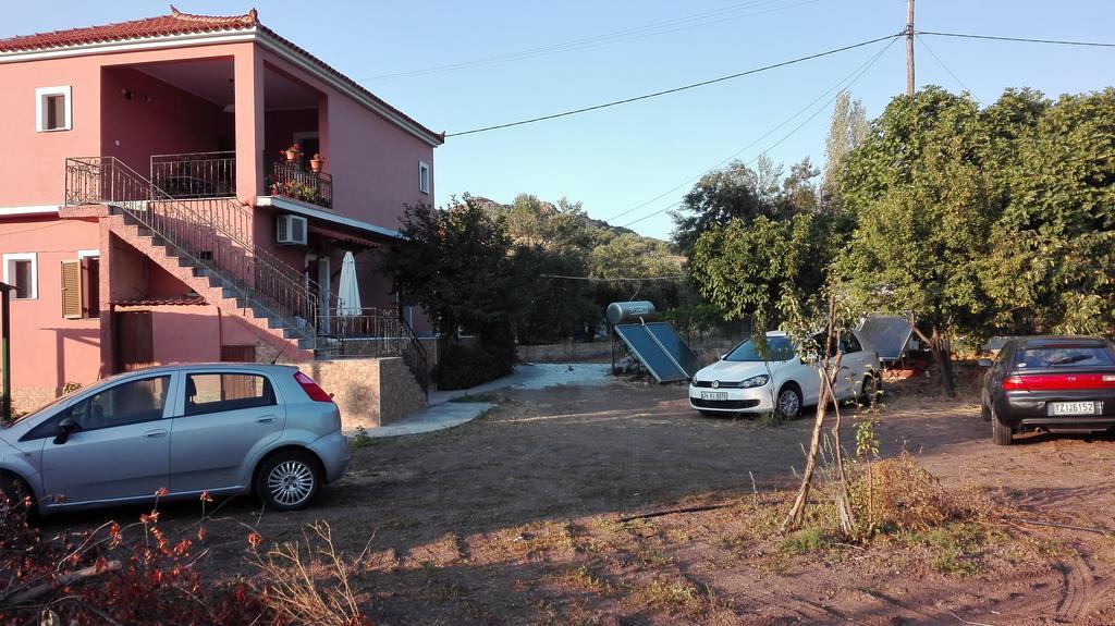 Vassilis Studios Anaxos Buitenkant foto
