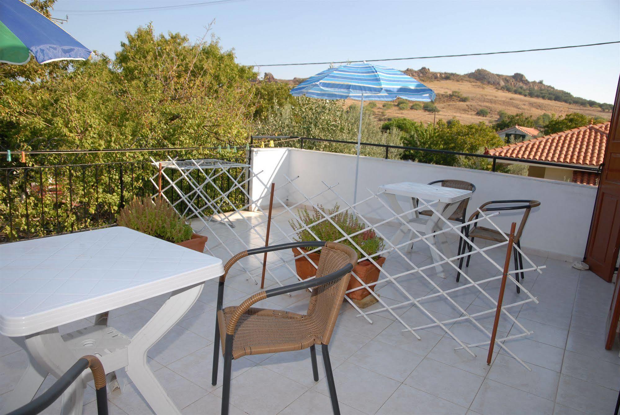 Vassilis Studios Anaxos Buitenkant foto